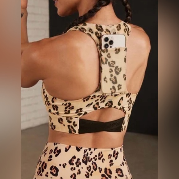 Fabletics Bra & bottom - Picture 3 of 5